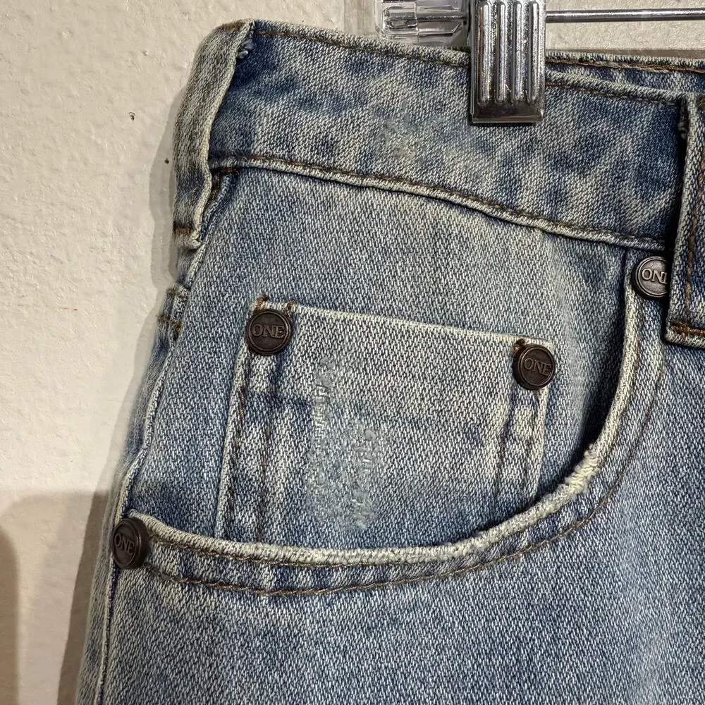 One Teaspoon Stevie’s Denim Long Distressed Shorts Sz 28